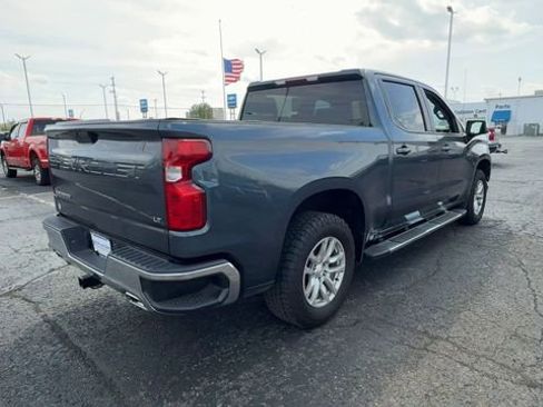 Used 2021 Chevrolet Silverado 1500 LT w/ Diesel Off-Road Package AWD/4WD image 8