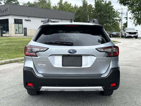 Used 2024 Subaru Outback Limited AWD/4WD image 6