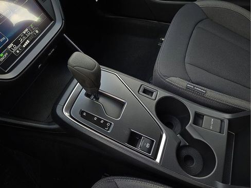 Certified 2025 Subaru Impreza 2.0i image 21