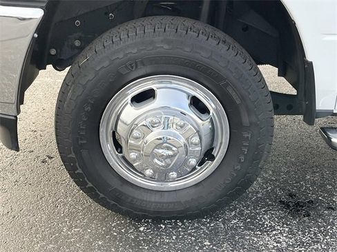 Used 2024 RAM 3500 Big Horn image 11