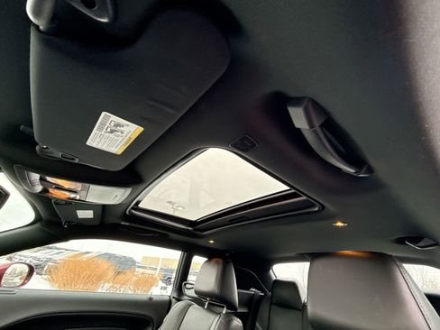 Used 2018 Dodge Challenger SXT Plus image 21