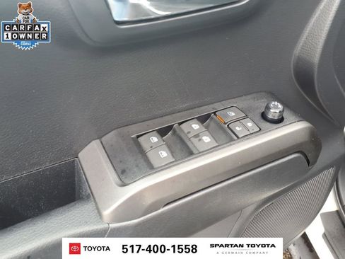 Used 2023 Toyota Tacoma TRD Off-Road w/ Technology Package AWD/4WD image 16
