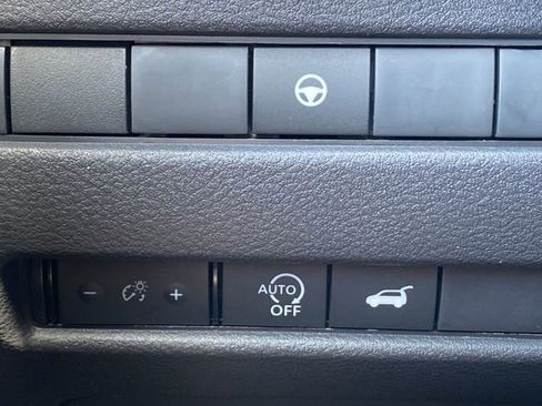 New 2026 Nissan Rogue SV AWD/4WD image 14