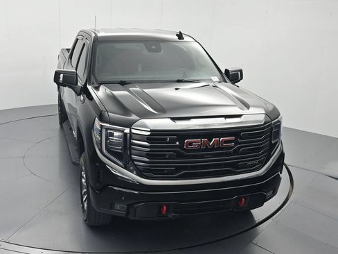 Used 2023 GMC Sierra 1500 AT4 AWD/4WD image 31