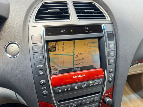 Used 2011 Lexus ES 350 FWD image 11