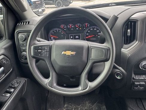Used 2023 Chevrolet Silverado 1500 Custom image 13