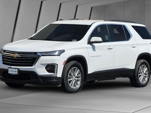 Certified 2023 Chevrolet Traverse LT image 8