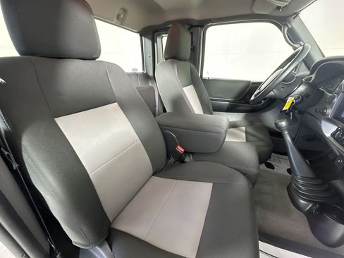 Used 2011 Ford Ranger XLT image 22