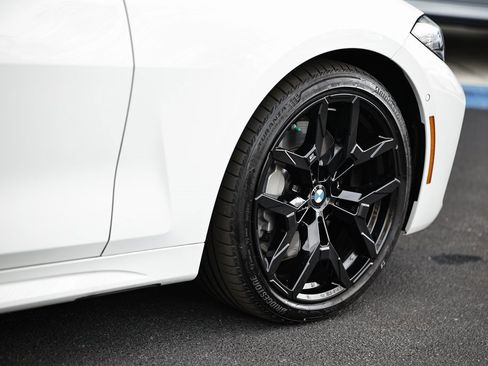 Used 2025 BMW 430i xDrive Coupe w/ M Sport Package image 5