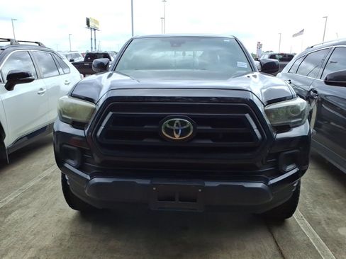 Certified 2023 Toyota Tacoma SR image 3