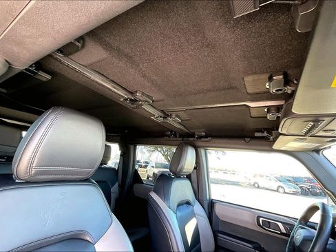 Certified 2024 Ford Bronco Wildtrak image 26