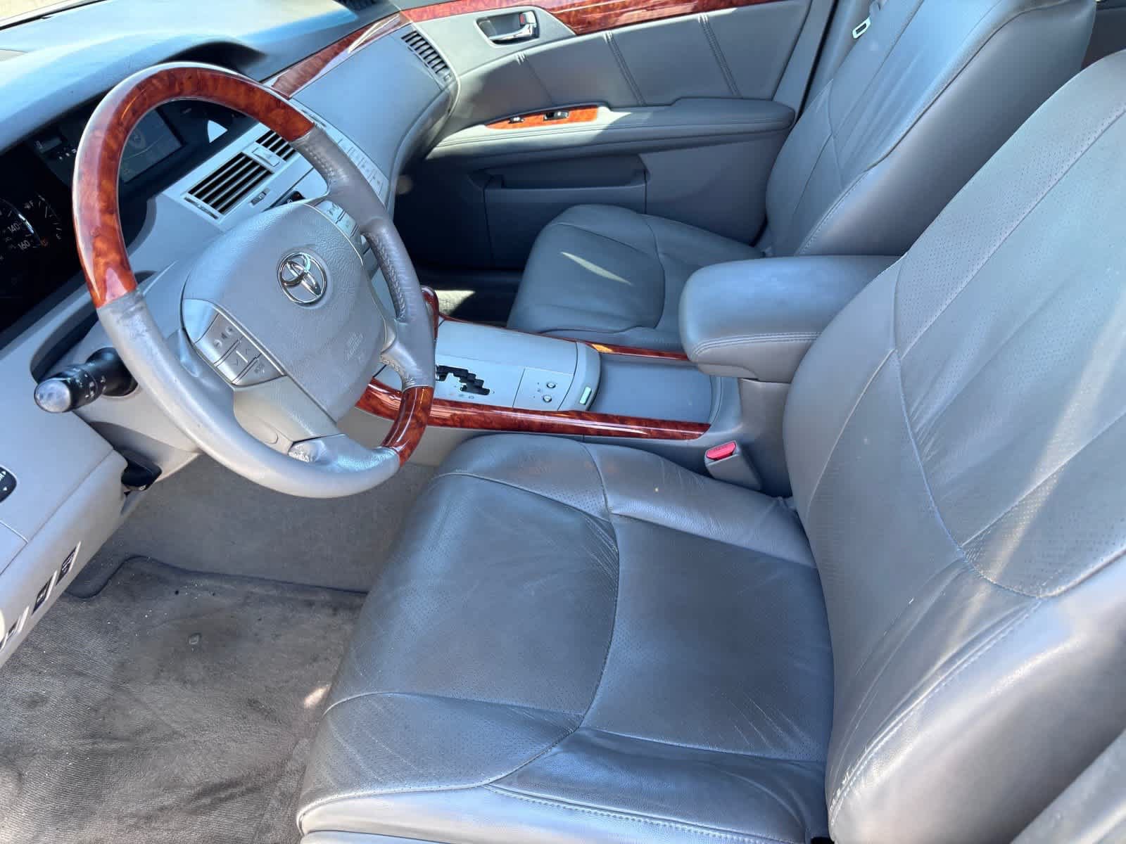 Used 2007 Toyota Avalon Limited FWD image 16