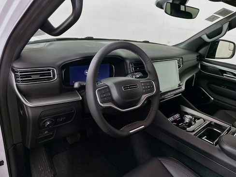 New 2026 Jeep Grand Wagoneer L Limited image 13