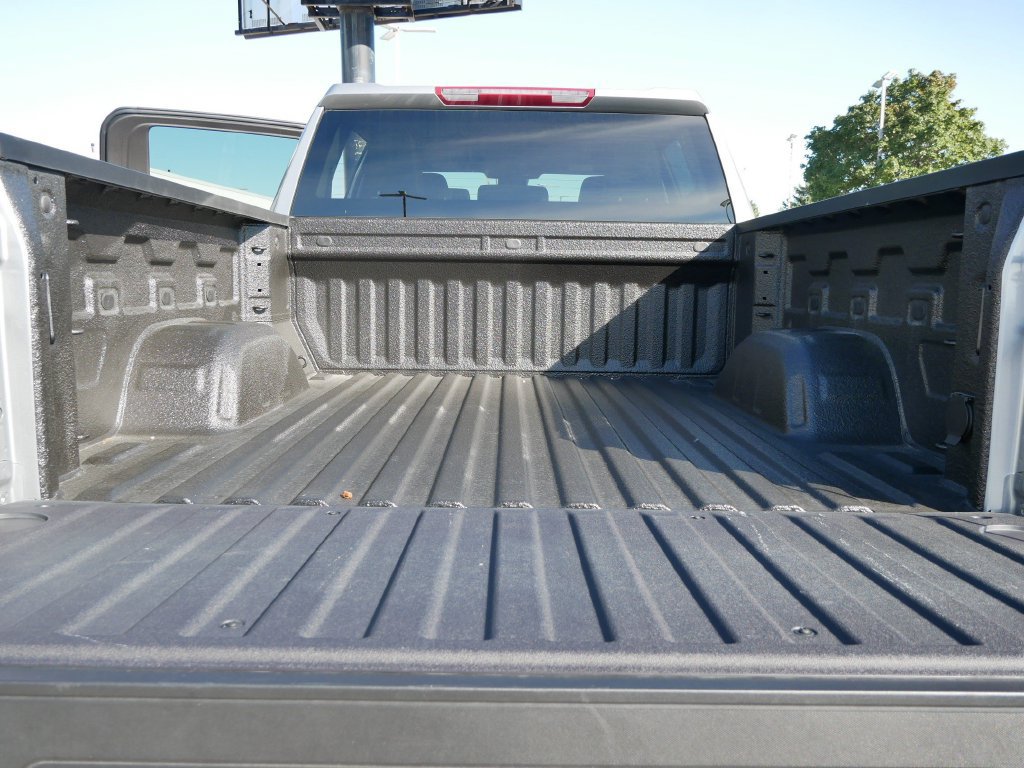 Used 2025 Chevrolet Silverado 1500 LT w/ Z71 Off-Road Package AWD/4WD image 11