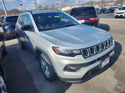 New 2025 Jeep Compass Latitude