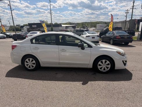 Used 2015 Subaru Impreza 2.0i AWD/4WD image 5