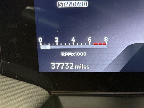 Used 2025 Nissan Kicks SR w/ SR Premium Package FWD image 22