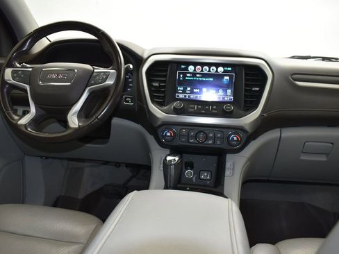 Used 2019 GMC Acadia SLT image 30