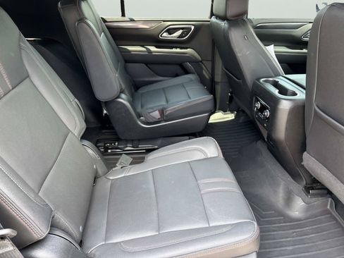 Used 2023 Chevrolet Tahoe RST w/ Luxury Package AWD/4WD image 19