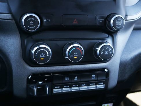 Used 2022 RAM 2500 Tradesman image 17