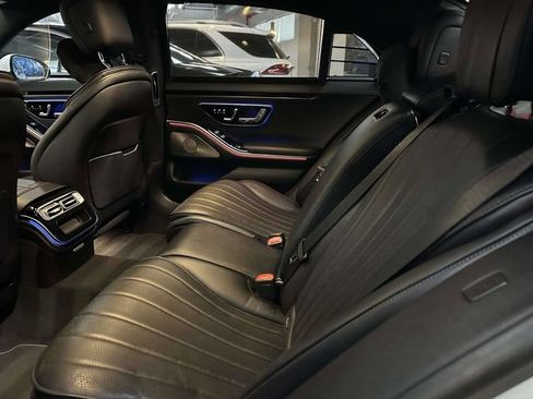 Certified 2023 Mercedes-Benz S 500 4MATIC w/ AMG Line image 16