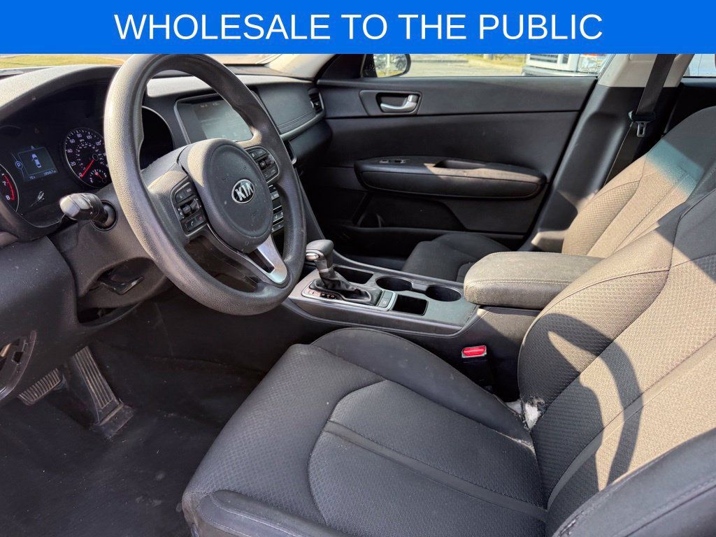 Used 2018 Kia Optima LX FWD image 4