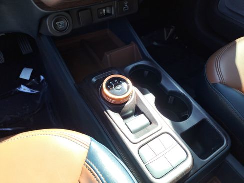 Used 2022 Ford Maverick Lariat w/ Equipment Group 500A Standard image 13