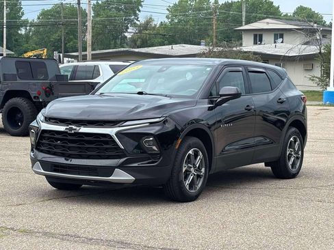 Used 2023 Chevrolet Blazer LT AWD/4WD image 24