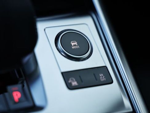 New 2024 Jaguar XF R-Dynamic SE image 56