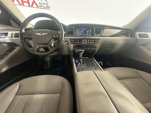 Used 2019 Genesis G80 3.8 image 23