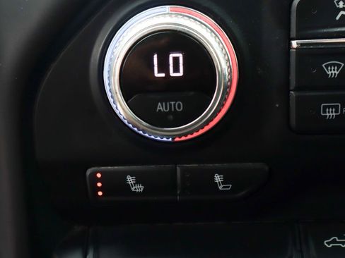 Used 2022 GMC Sierra 2500 SLE w/ SLE Convenience Package image 41