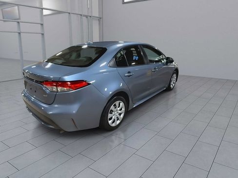 Used 2022 Toyota Corolla LE FWD image 8