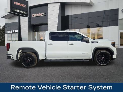 Used 2023 GMC Sierra 1500 Elevation w/ LPO, Elevation Black Package image 10