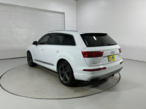 Used 2019 Audi Q7 3.0T Prestige w/ Prestige Package AWD/4WD image 22