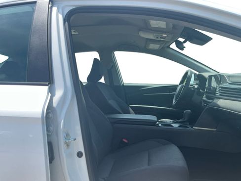 Used 2025 Toyota Camry LE FWD image 15