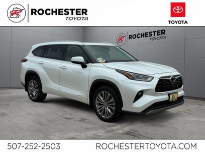 Used 2022 Toyota Highlander Platinum