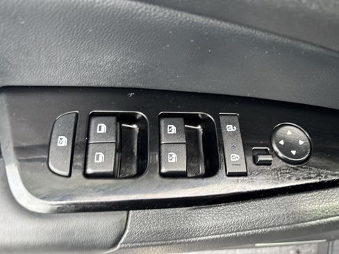 Certified 2024 Kia Sportage EX w/ EX Premium Package AWD/4WD image 15