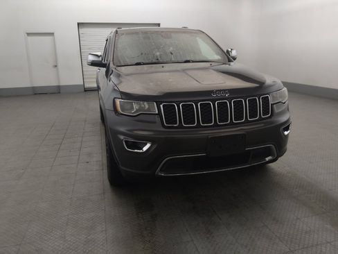 Used 2018 Jeep Grand Cherokee Limited AWD/4WD image 14
