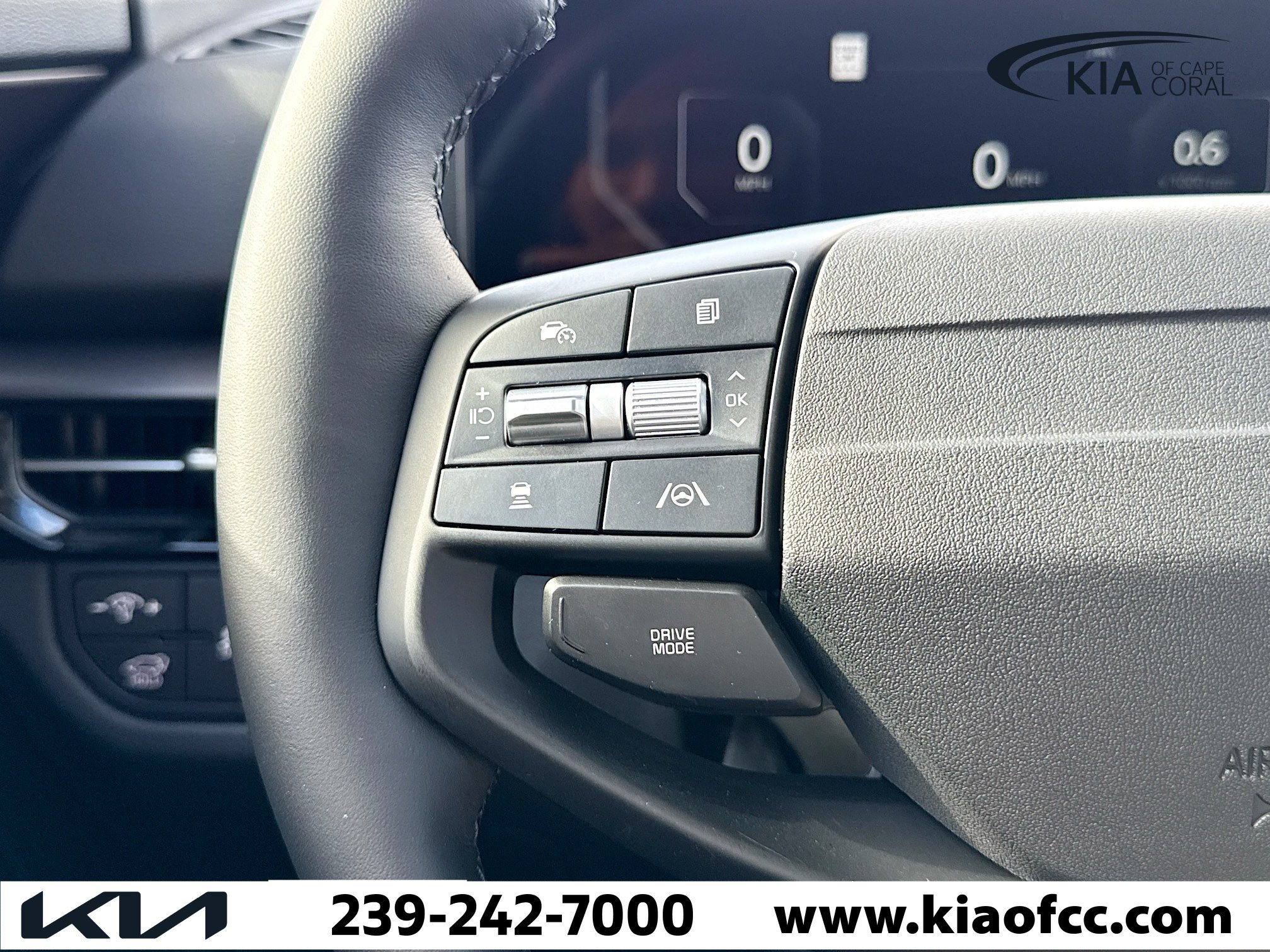 New 2026 Kia Sportage SX FWD image 36