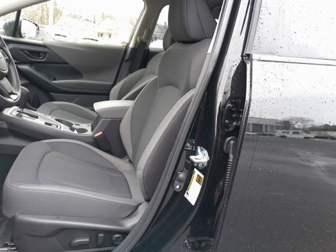 Certified 2025 Subaru Crosstrek 2.0i Premium image 12