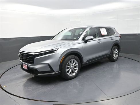 Used 2024 Honda CR-V EX image 3
