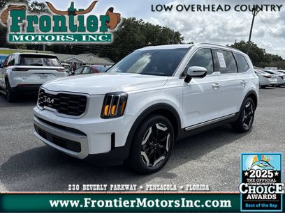 Used 2024 Kia Telluride S w/ S Sunroof Package
