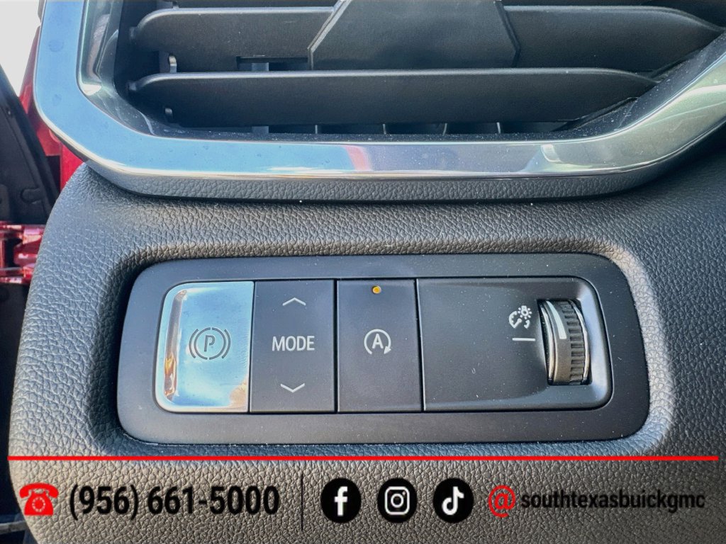 Used 2026 GMC Acadia Denali Ultimate FWD image 21
