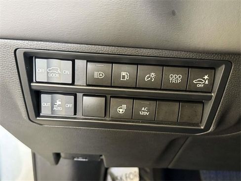 Used 2023 Toyota Sequoia 4WD image 30