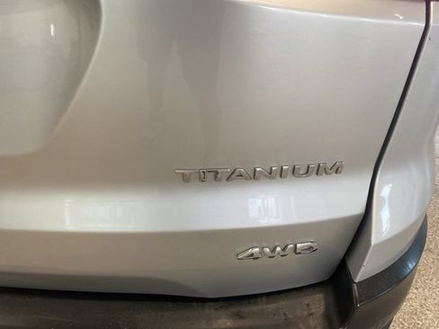 Used 2019 Ford EcoSport Titanium AWD/4WD image 8