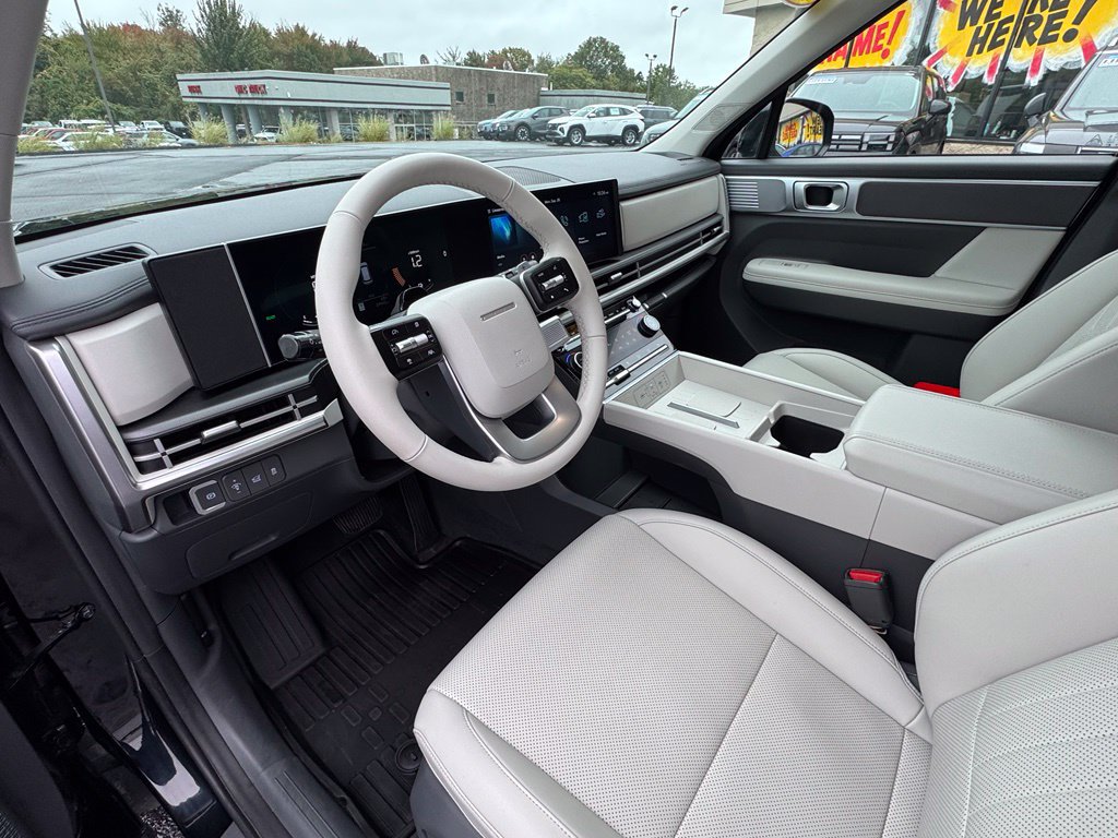Used 2024 Hyundai Santa Fe SEL AWD/4WD image 40