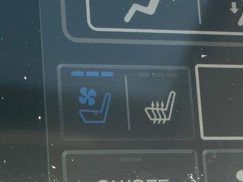 Certified 2025 Subaru Outback Touring XT w/ Popular Package #2 image 19