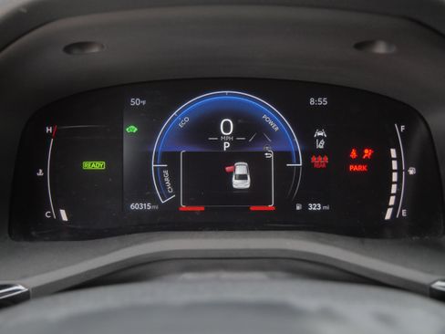 Certified 2025 Toyota Camry LE FWD image 22
