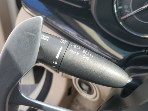 Used 2022 Maserati Quattroporte Modena image 19