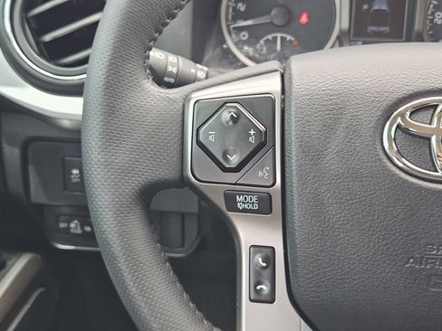 Used 2023 Toyota Tacoma SR5 w/ Technology Package AWD/4WD image 28
